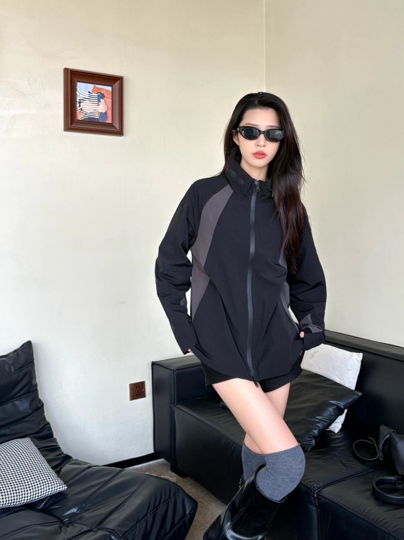 Black Oversized Blazer Jacket with Contrast Sleeves view