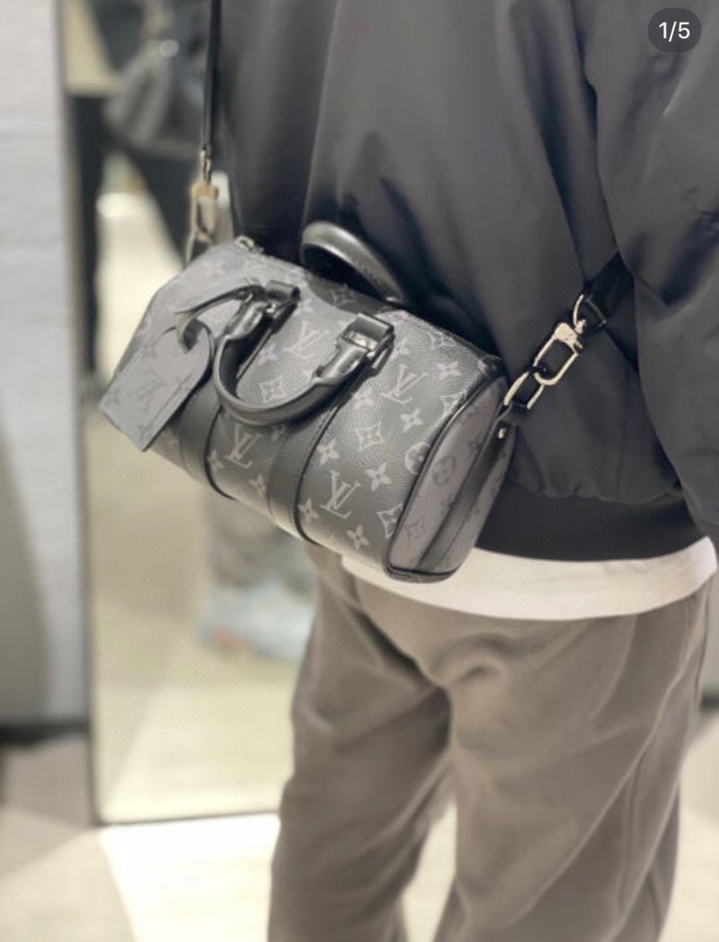 Louis Vuitton Monogram Keepall Bandoulière Grey