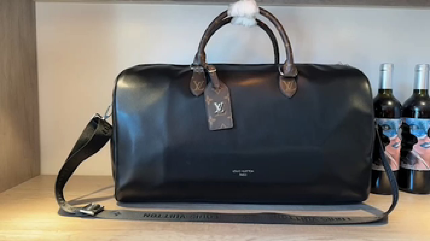 Louis Vuitton Keepall 55 Black Monogram Travel Bag
