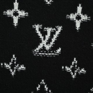 Louis Vuitton Monogram Crewneck Sweater Black view 12