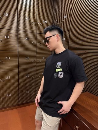 Dior 1947 Multi-Badge Black T-Shirt view 4