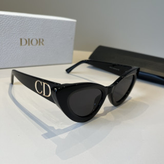 Dior CD Cat-Eye Sunglasses Black