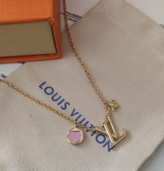 Louis Vuitton Iconic Heart Gold Pendant Necklace Pink Enamel view 2