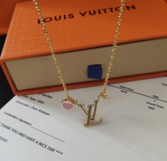 Louis Vuitton Iconic Heart Gold Pendant Necklace Pink Enamel view 5