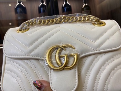 Gucci GG Marmont White Quilted Chain Shoulder Bag view 2