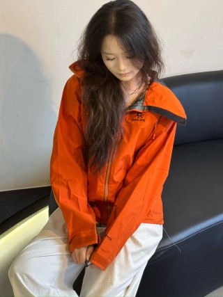 Kailas MX Windbreaker Jacket Oxidized Orange view 8