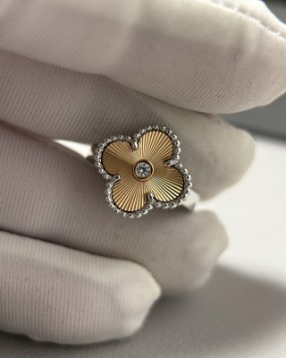 VCA Inspired Four-Leaf Clover Ring Gold Laser Engraved view 5