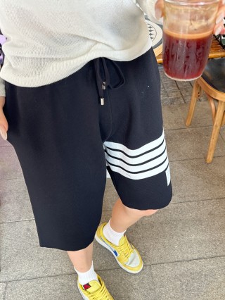 Black & White Stripe Ribbed Shorts view 7
