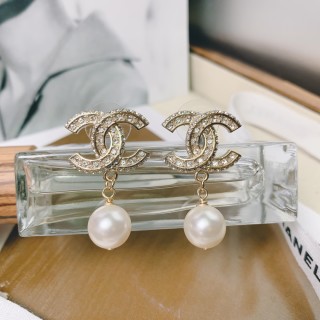 Chanel CC Pearl Drop Earrings - Light Gold view 4