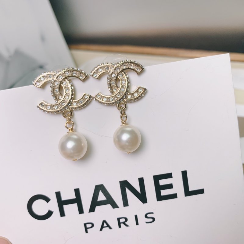 Chanel CC Pearl Drop Earrings - Light Gold view