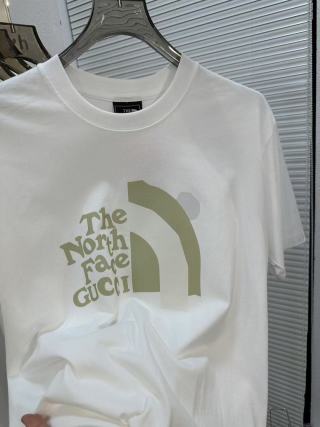 The North Face Outdoor Exploring Short Sleeve T-Shirt Cream view 4