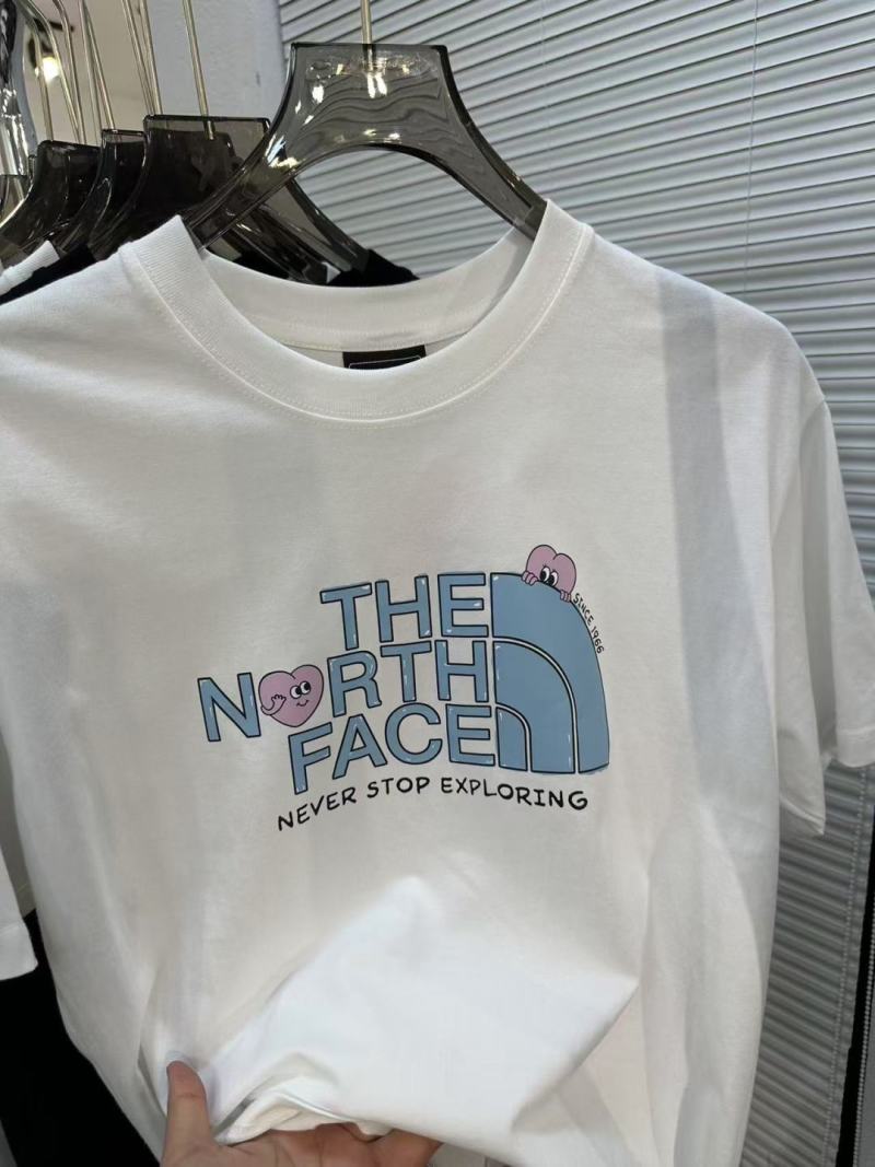 The North Face Classic Logo Short Sleeve T-Shirt White view