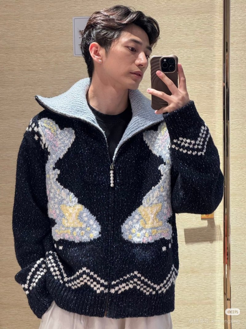 Black & Grey Heart Pattern Half-Zip Knit Sweater