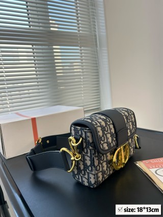 Dior Montaigne BB Monogram Canvas Shoulder Bag Navy view 4