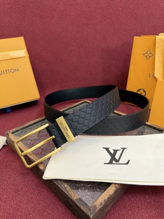 Louis Vuitton Monogram Leather Belt Black Gold view 2