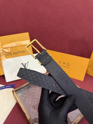 Louis Vuitton Monogram Leather Belt Black Gold view 5