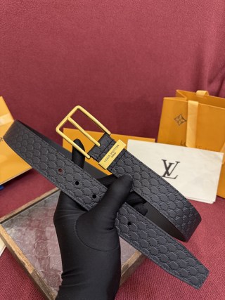 Louis Vuitton Monogram Leather Belt Black Gold view 6