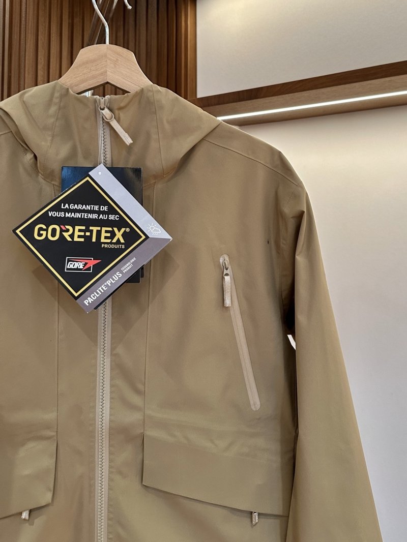 Gore-Tex Technical Hardshell Jacket Beige view
