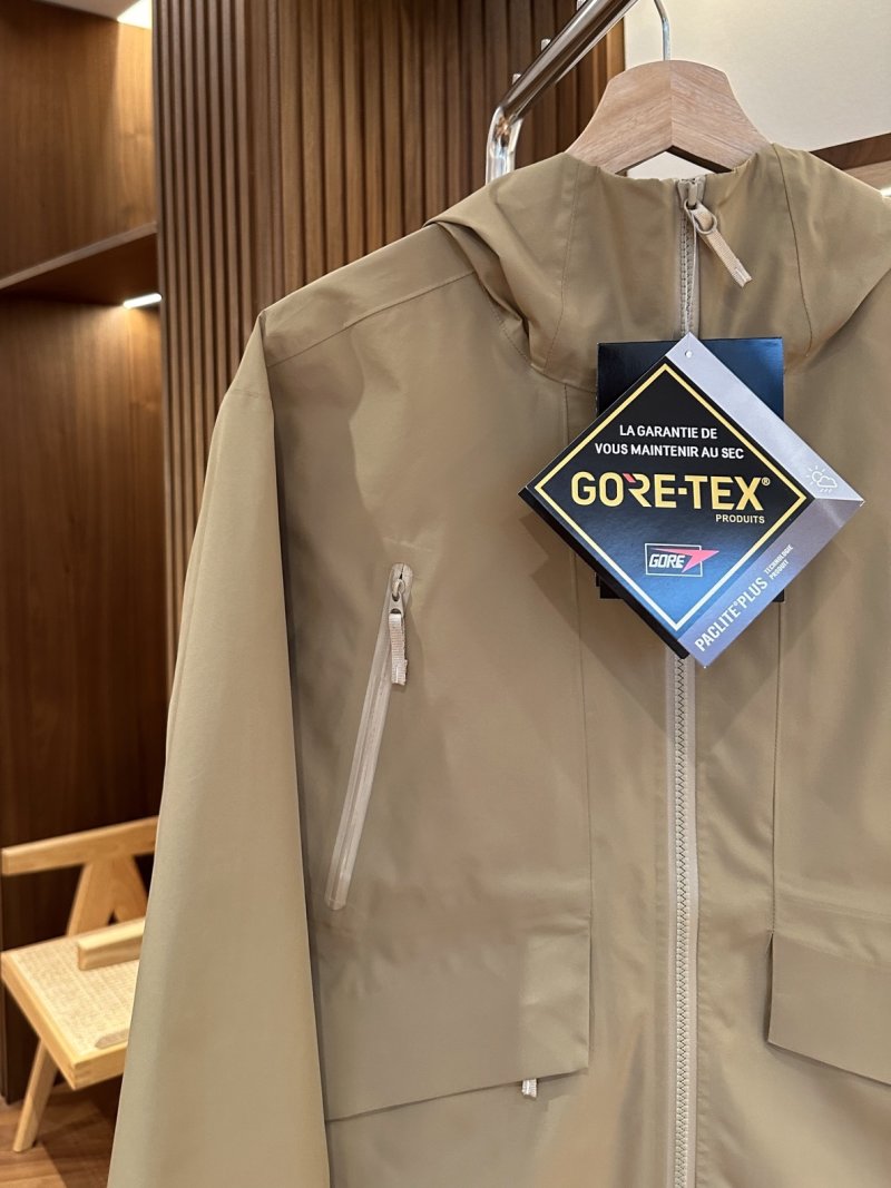 Gore-Tex Technical Hardshell Jacket Beige view