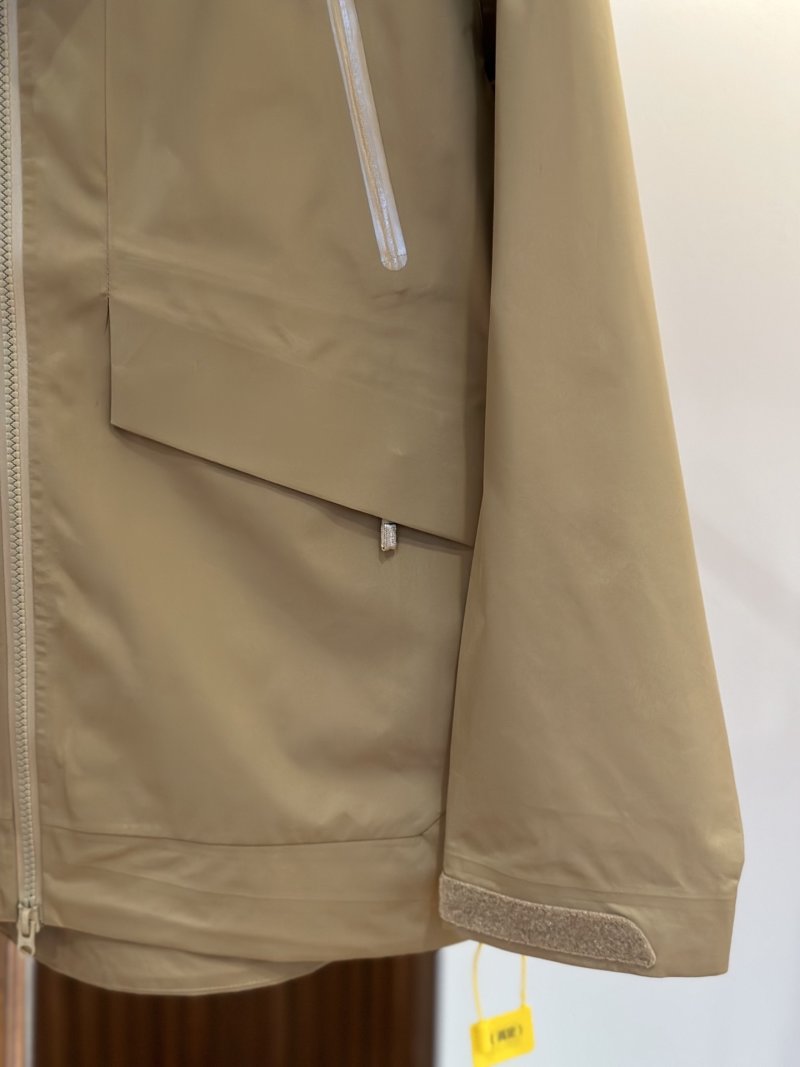 Gore-Tex Technical Hardshell Jacket Beige view
