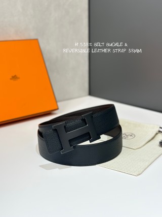 Hermès H5382 Reversible Leather Belt Black 38MM