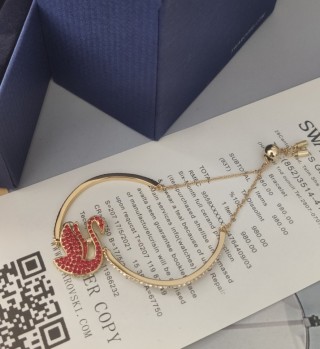 Swarovski Iconic Swan Red Crystal Bracelet view 5