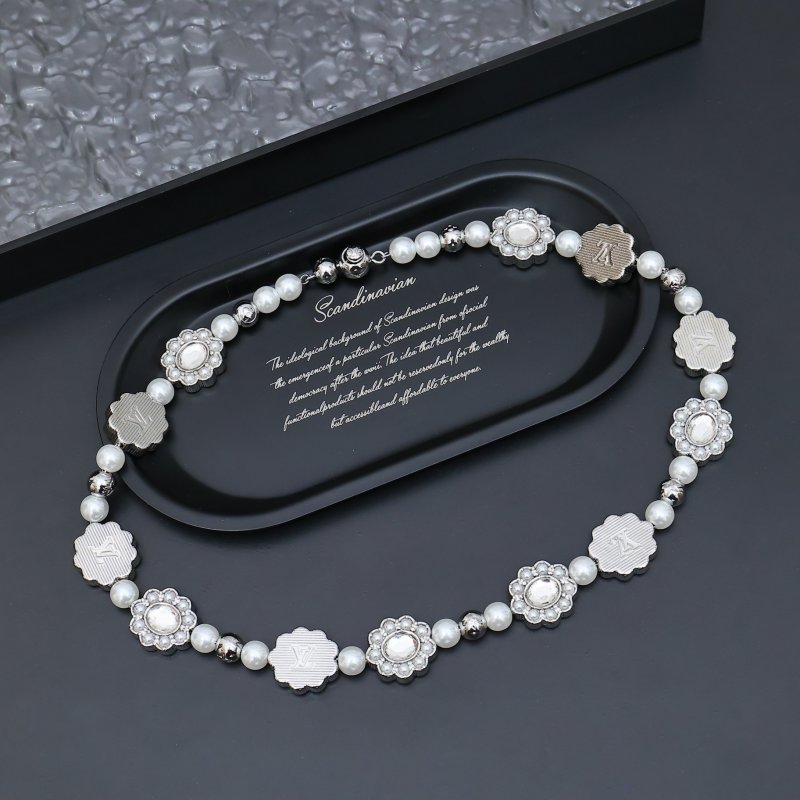 Louis Vuitton Silver Floral Brass Glass Pearl Necklace 2024 view