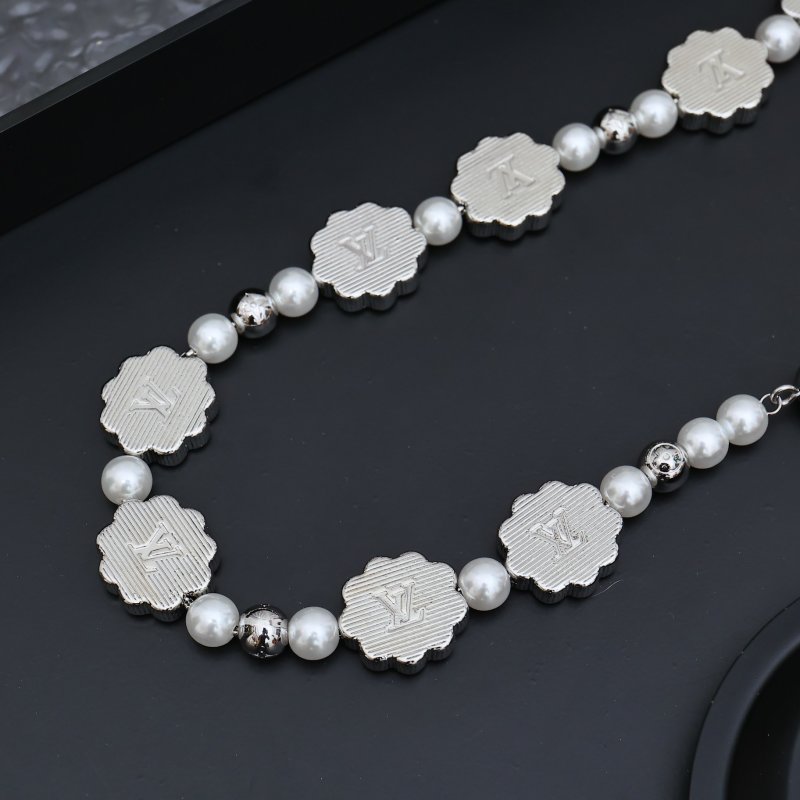 Louis Vuitton Silver Floral Brass Glass Pearl Necklace 2024 view