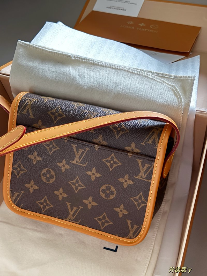 Louis Vuitton Monogram Satchel Crossbody Bag Brown view