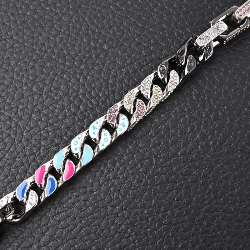 LV Chain Letter Colorful Bracelet – Silver & Pink view