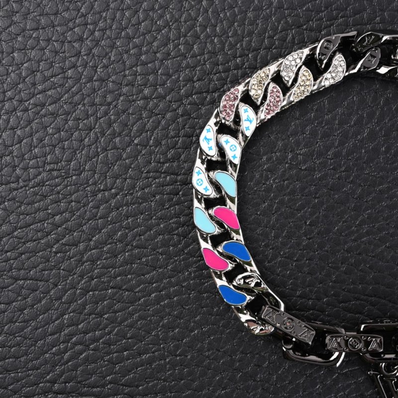 LV Chain Letter Colorful Bracelet – Silver & Pink view