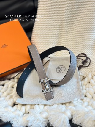 Hermès Quizz Party Buckle Reversible Leather Belt – Grey view 3