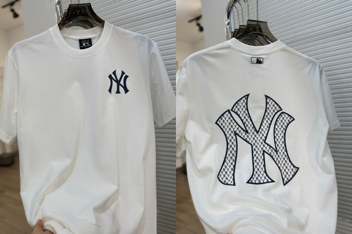MLB Palace Honour White T-Shirt view