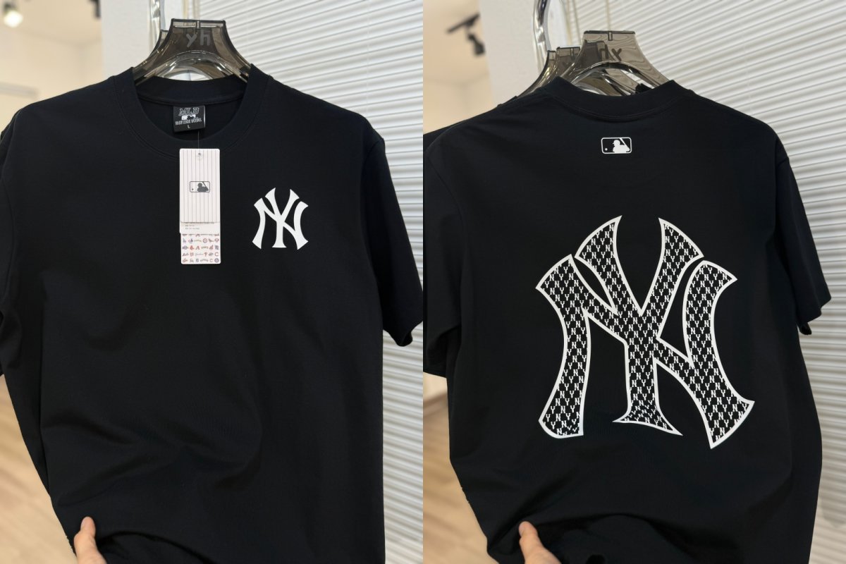 MLB Palace Honour White T-Shirt view
