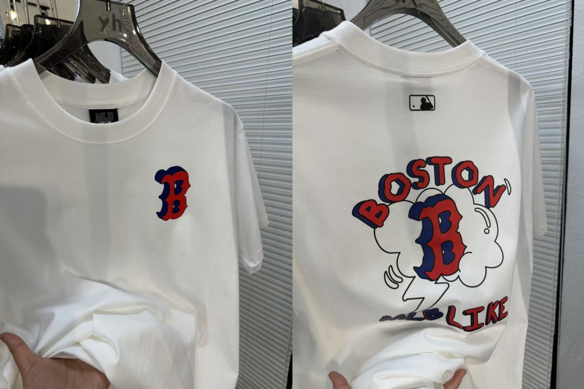 MLB Palace Honour White T-Shirt view