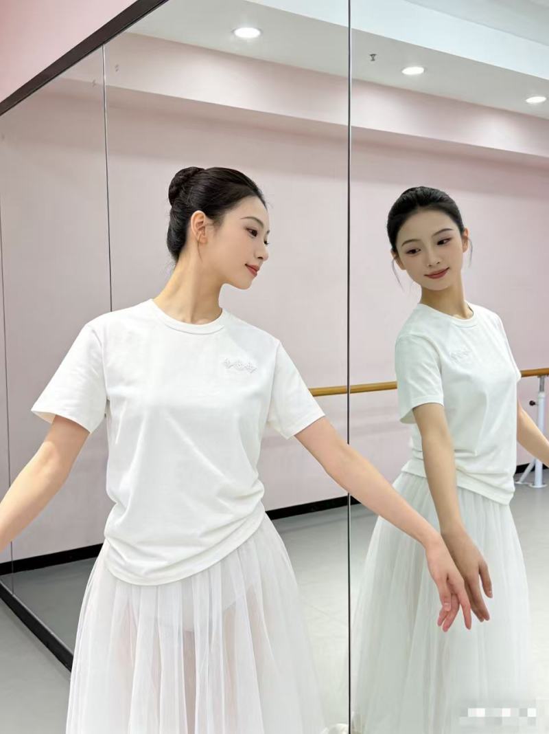 White Embroidered Graphic T-Shirt