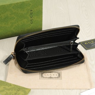 Gucci Black Leather Zip Wallet with Bee Logo view 8