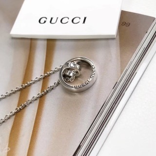 Gucci Interlocking G Charm Silver Necklace view 4