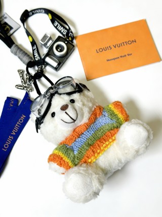 Louis Vuitton Anger Forest Teddy Bear Keychain Charm view 5