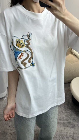 White Oversized Graphic T-Shirt with Playful Character Print view 2