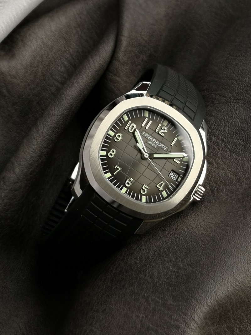 Patek Philippe Aquanaut 5167A Black Dial Steel Watch