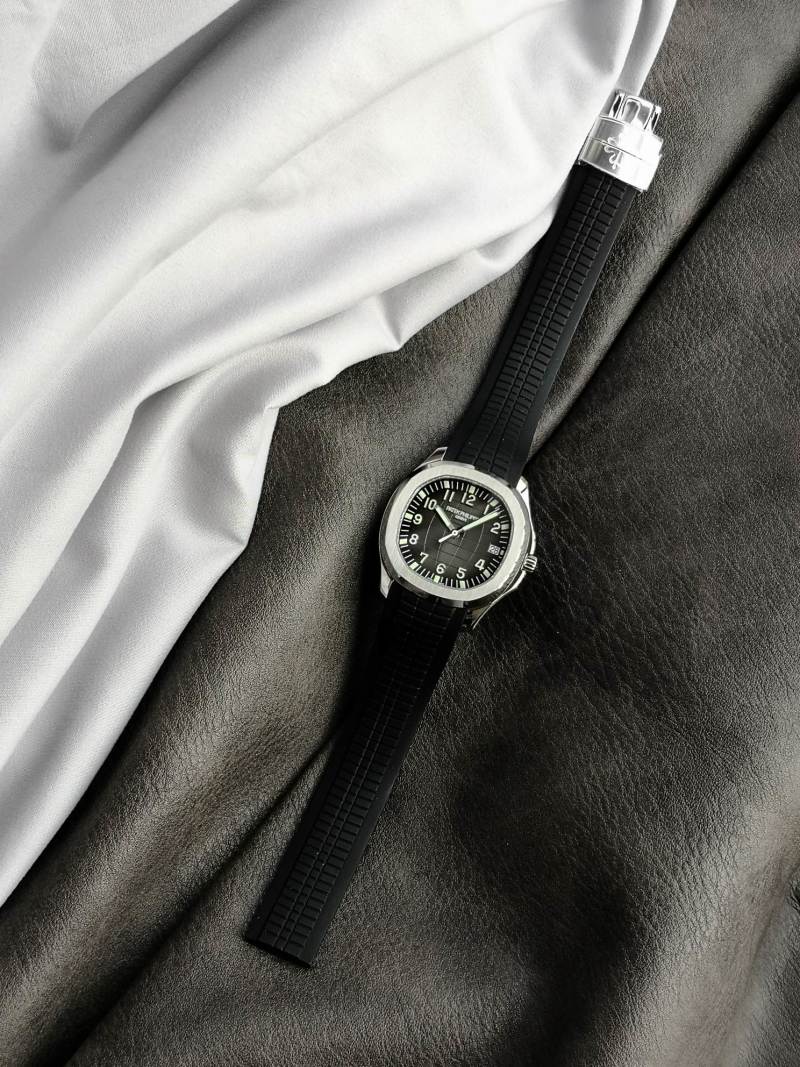 Patek Philippe Aquanaut 5167A Black Dial Steel Watch view