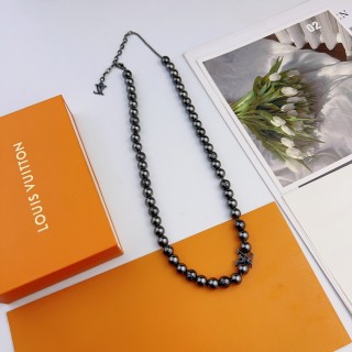 Louis Vuitton Pearl Beaded Chain Necklace - Black