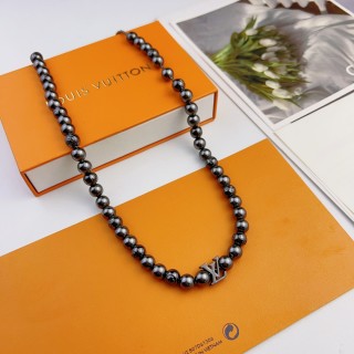 Louis Vuitton Pearl Beaded Chain Necklace - Black view 2