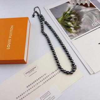 Louis Vuitton Pearl Beaded Chain Necklace - Black view 4