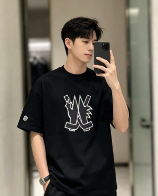 Black Graphic Print Short Sleeve T-Shirt view 2