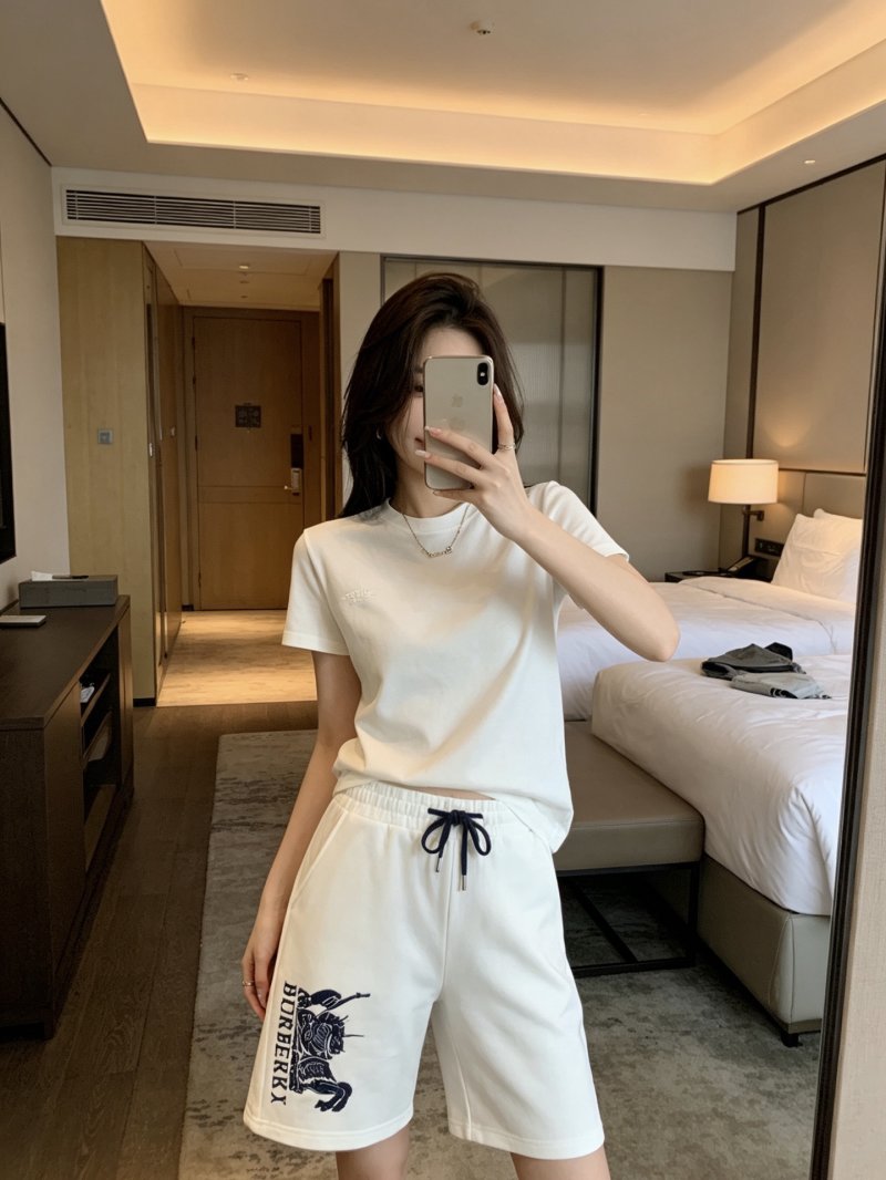 Burberry Embroidered EKD White Shorts