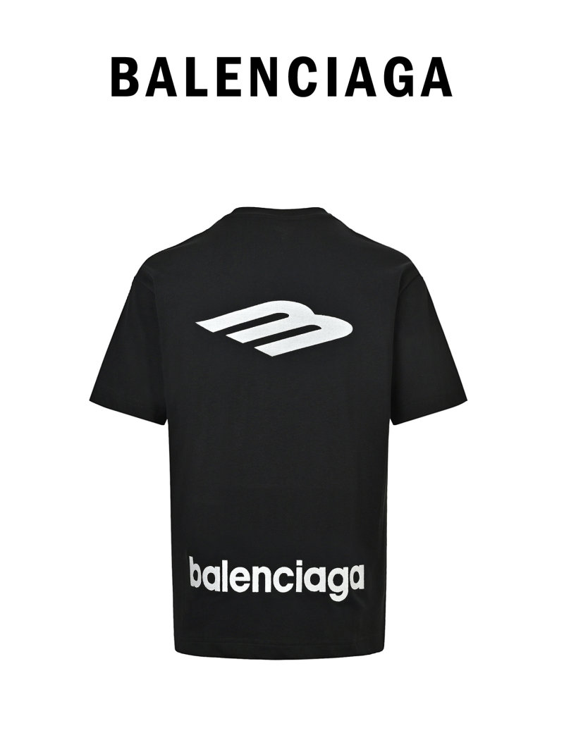 Umbro Classic Black Short Sleeve T-Shirt view