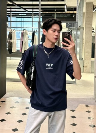 Balenciaga WFP Navy T-Shirt view 7