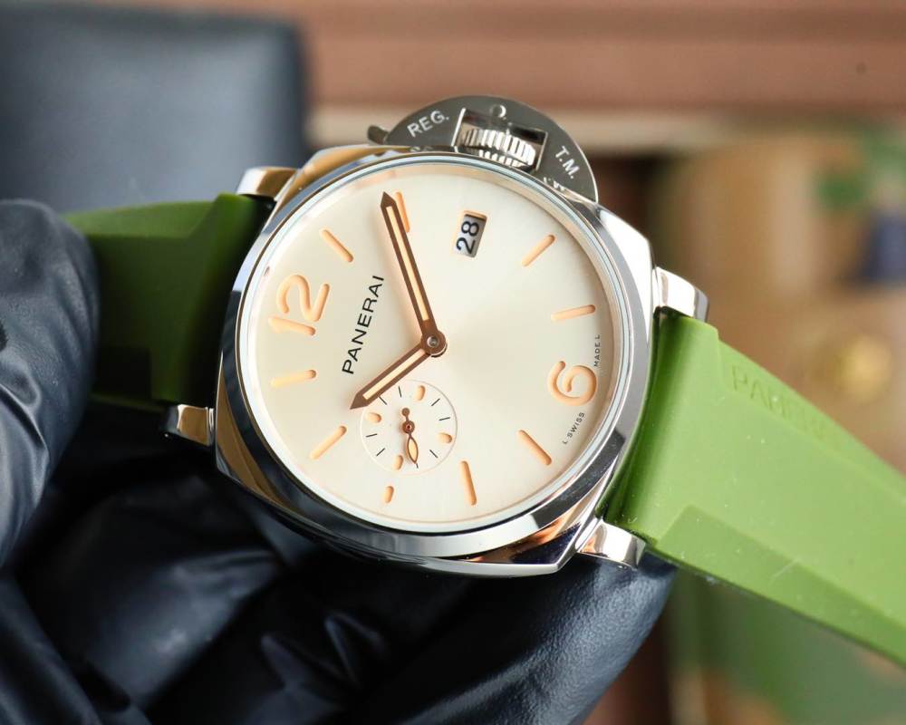 Panerai Luminor Due 42mm Cream Dial Green Strap view